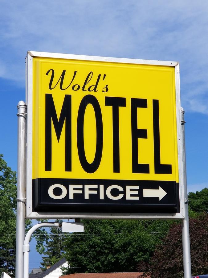 Wolds Motel - Mt. Pleasant Mount Pleasant Bagian luar foto